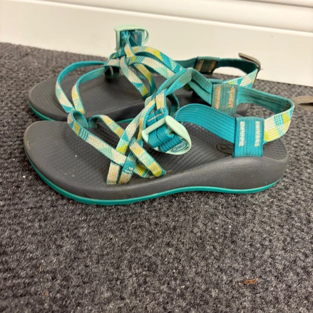 Chaco Z Cloud Kids Size 4 Teal Yellow Double Strap Hiking Sandals J106611